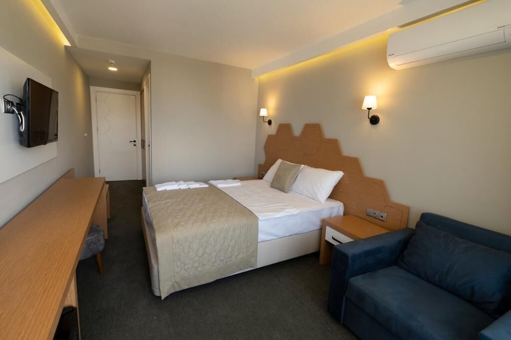 Standard Room - Photo 10