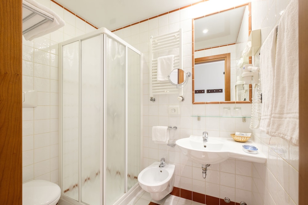 Classic Double or Twin Room