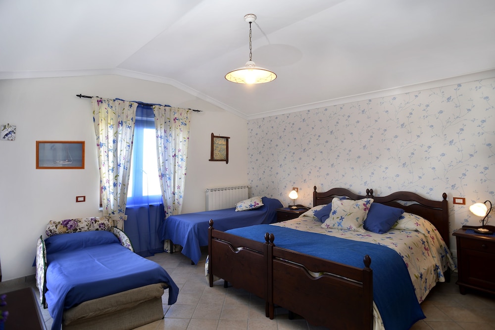Quadruple Room, Balcony, Sea View