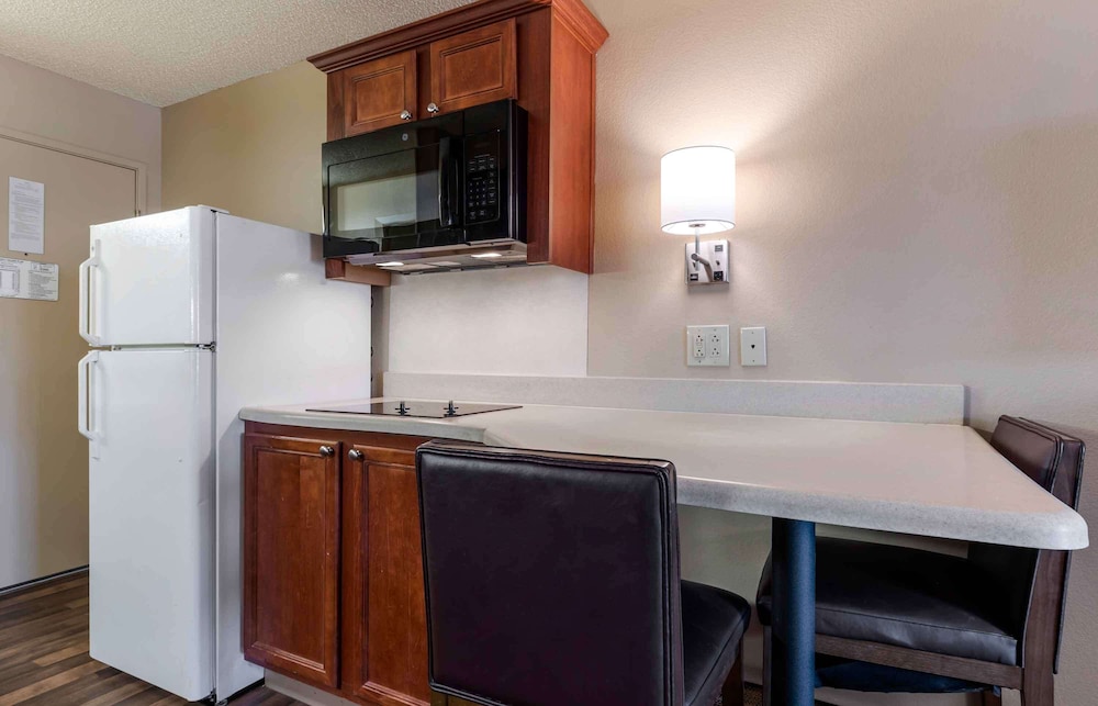 Standard Room photo 2