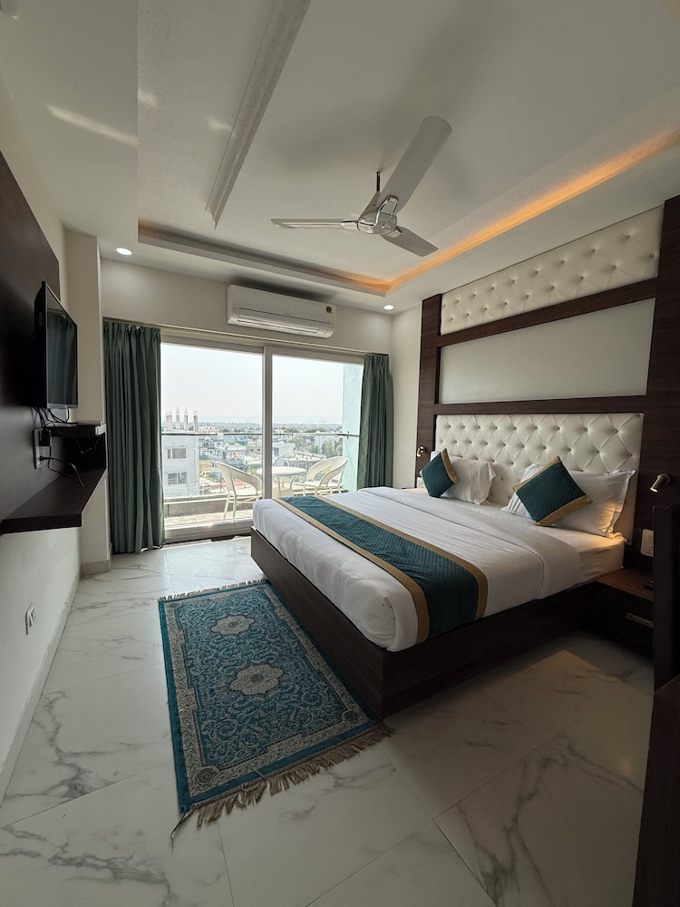 Superior Room - Photo 3