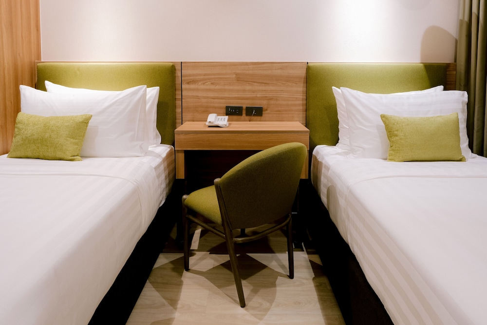 Elite Twin Room