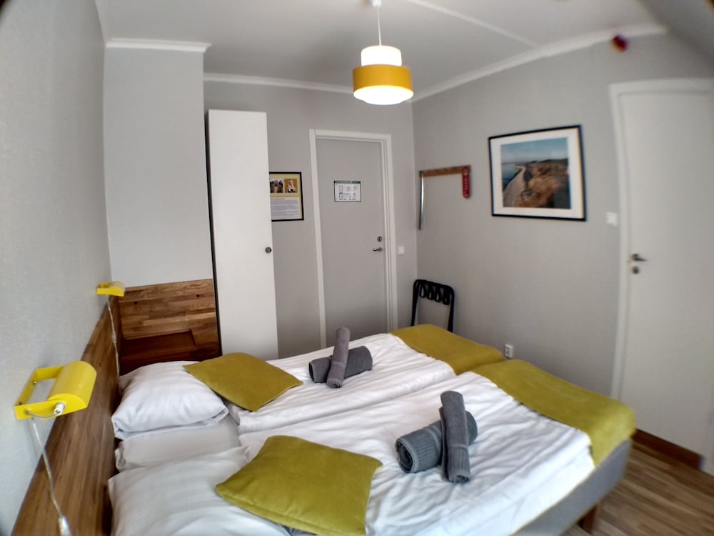 Economy Double Room photo 3