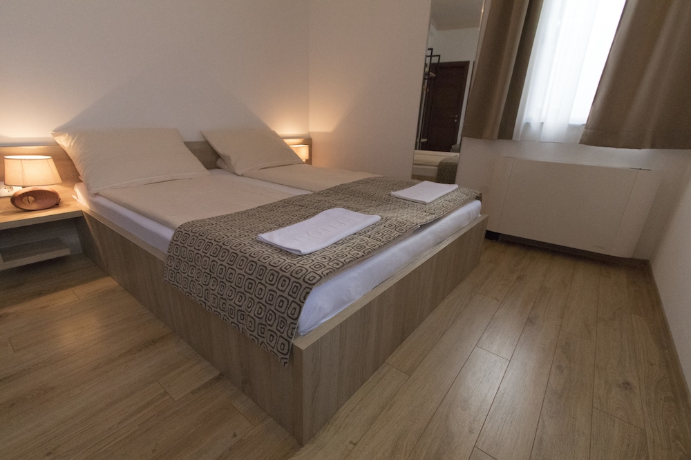Economy Double Room photo 1