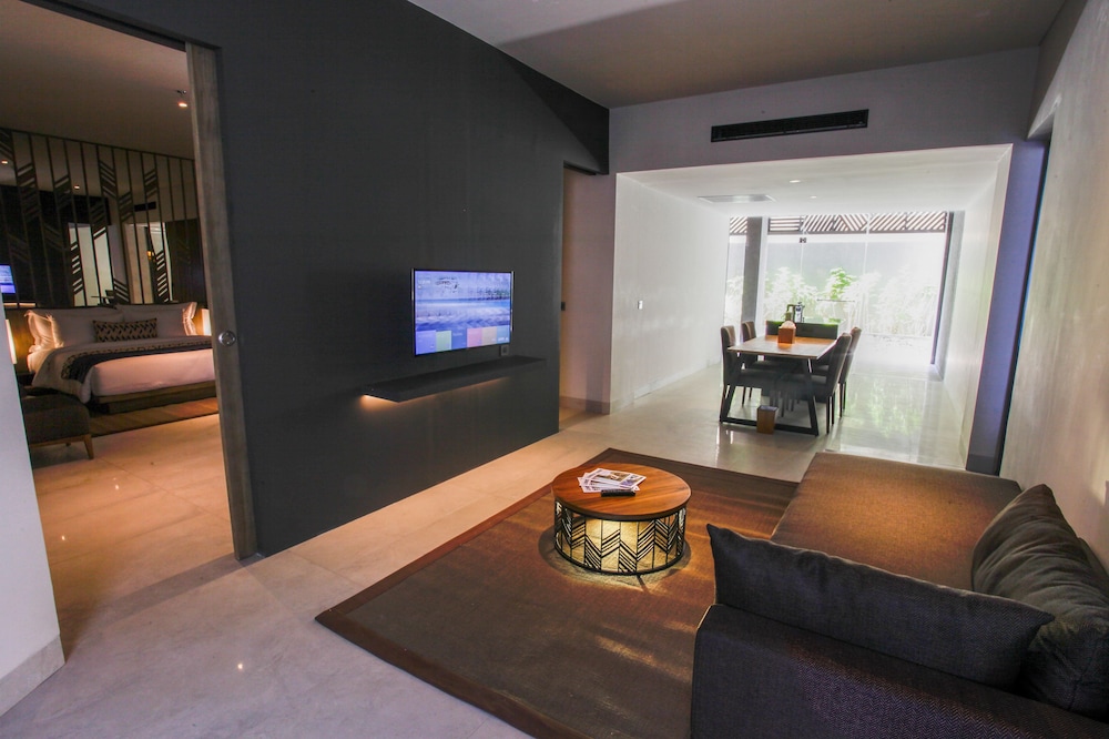 Two Bedrooms Family Suite