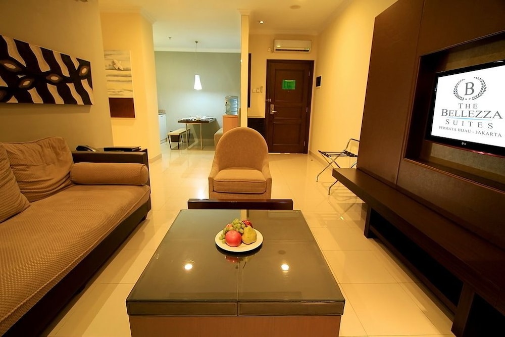 Business Suite - Photo 6