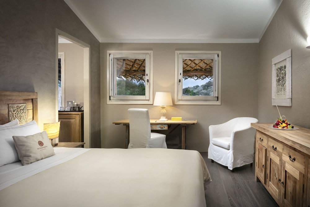 Charming Room - Photo 2