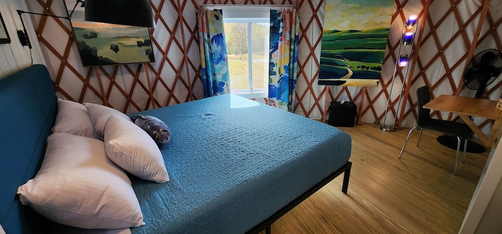 Deluxe Bungalow, 2 Bedrooms, Patio, River View