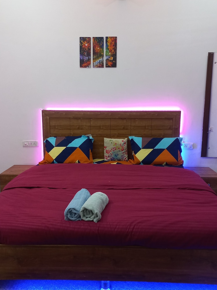 Double Room - Photo 2