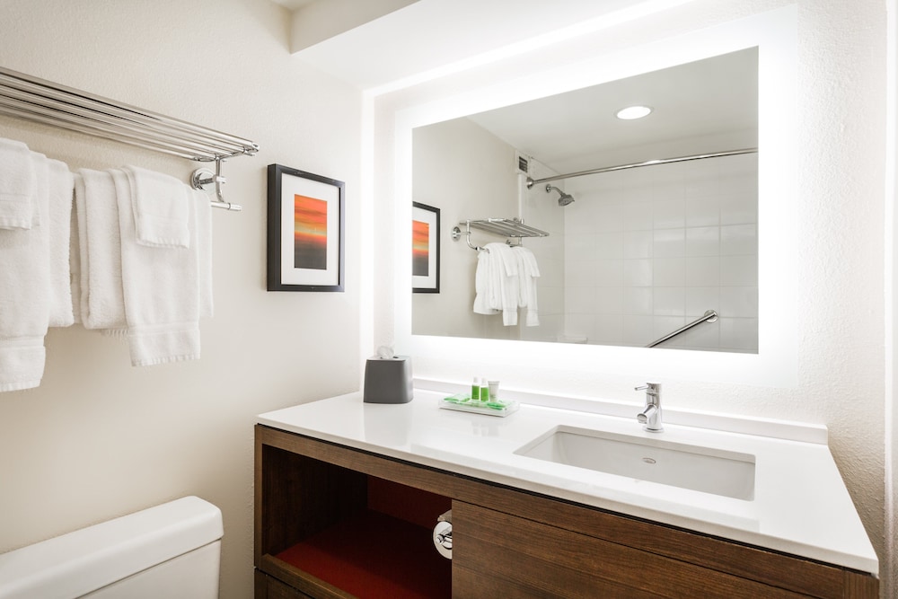 Suite, 1 Queen Bed (Additional Living Area) - Photo 4