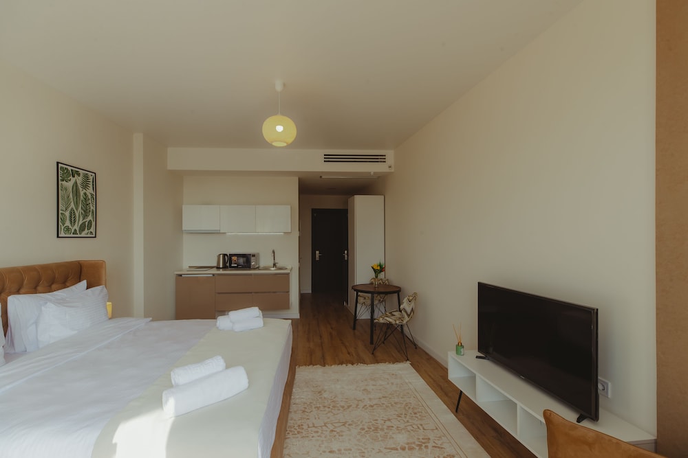 Standard Double Room With Pool/Sea View - Photo 9