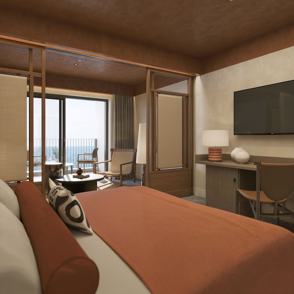 Junior Suite Land View