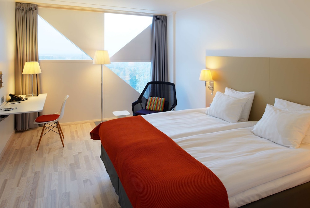 Twin Room - Photo 2