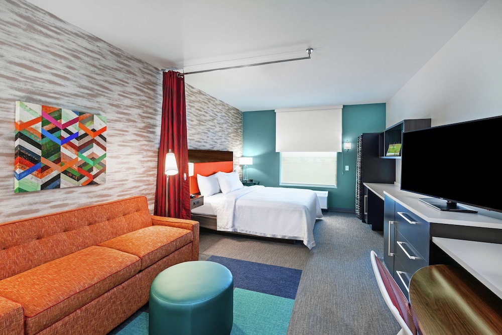 Studio Suite, 1 King Bed, Non Smoking - Photo 3