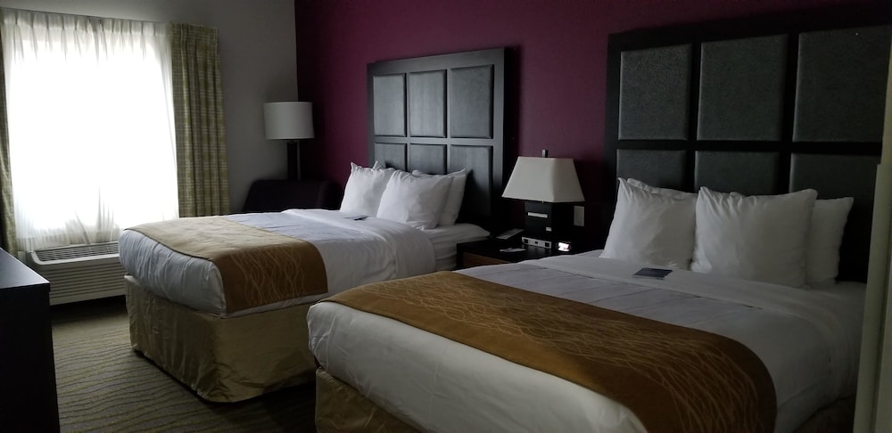 Standard Room, 2 Queen Beds, Non Smoking photo 1