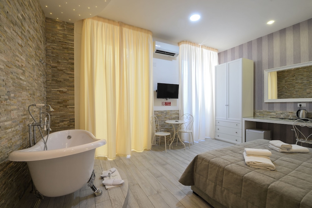 Deluxe Room photo 2