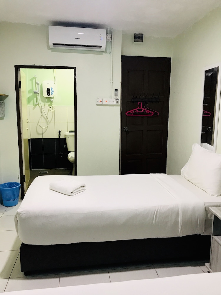 Twin Room photo 2