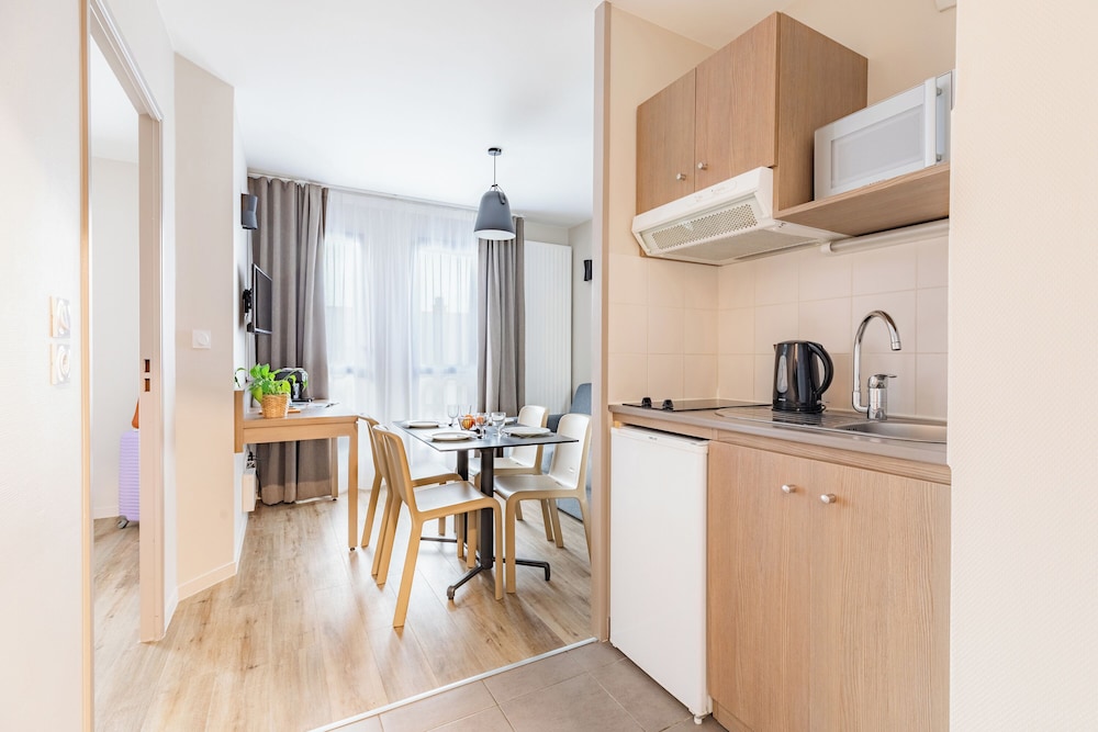 Apartment photo 3