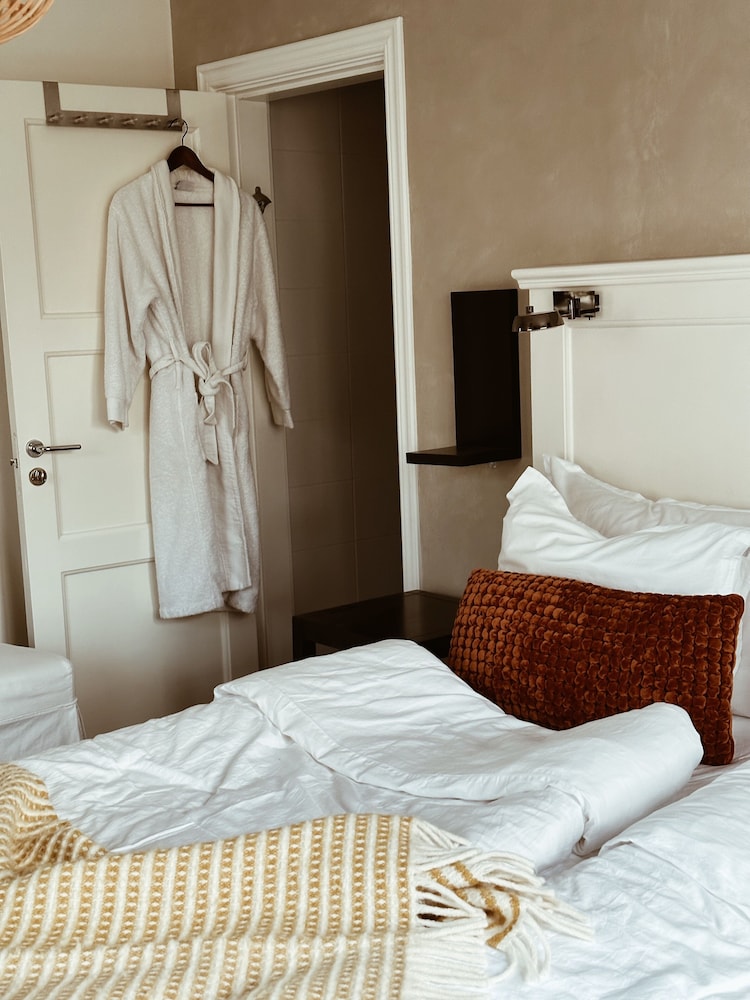 Classic Double Room - Room 1