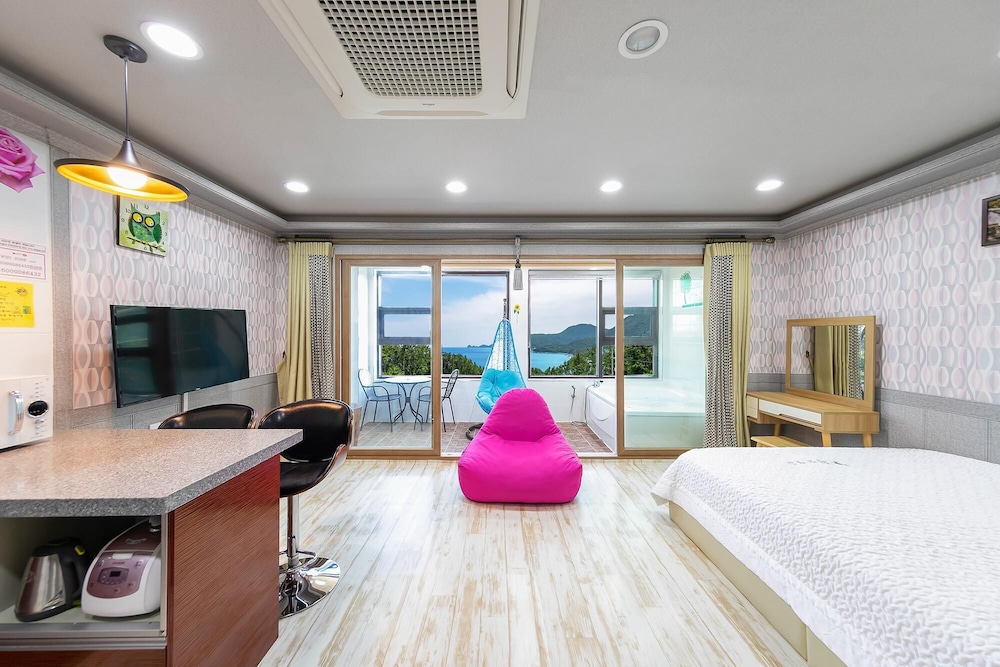Basic Room, 1 Bedroom (Marine 202 ( Spa ))