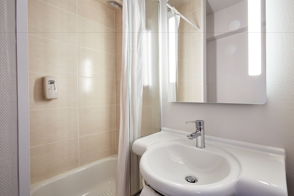 Quadruple Room, Non Smoking photo 2