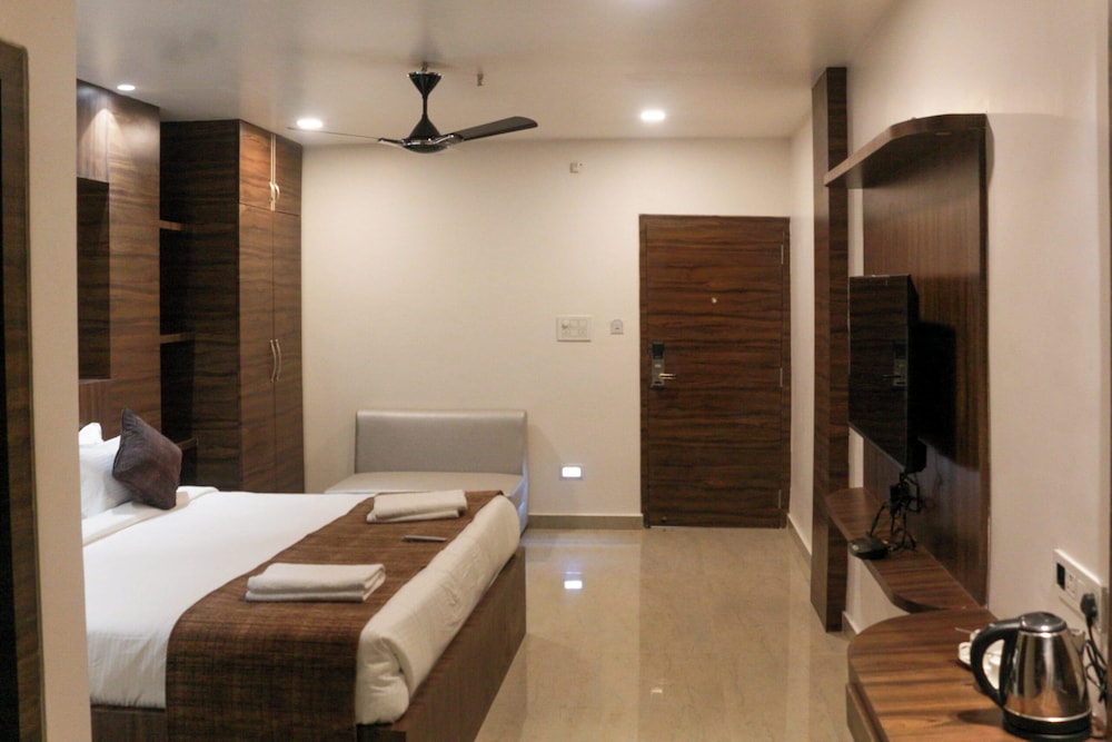 Deluxe Twin Room - Photo 4