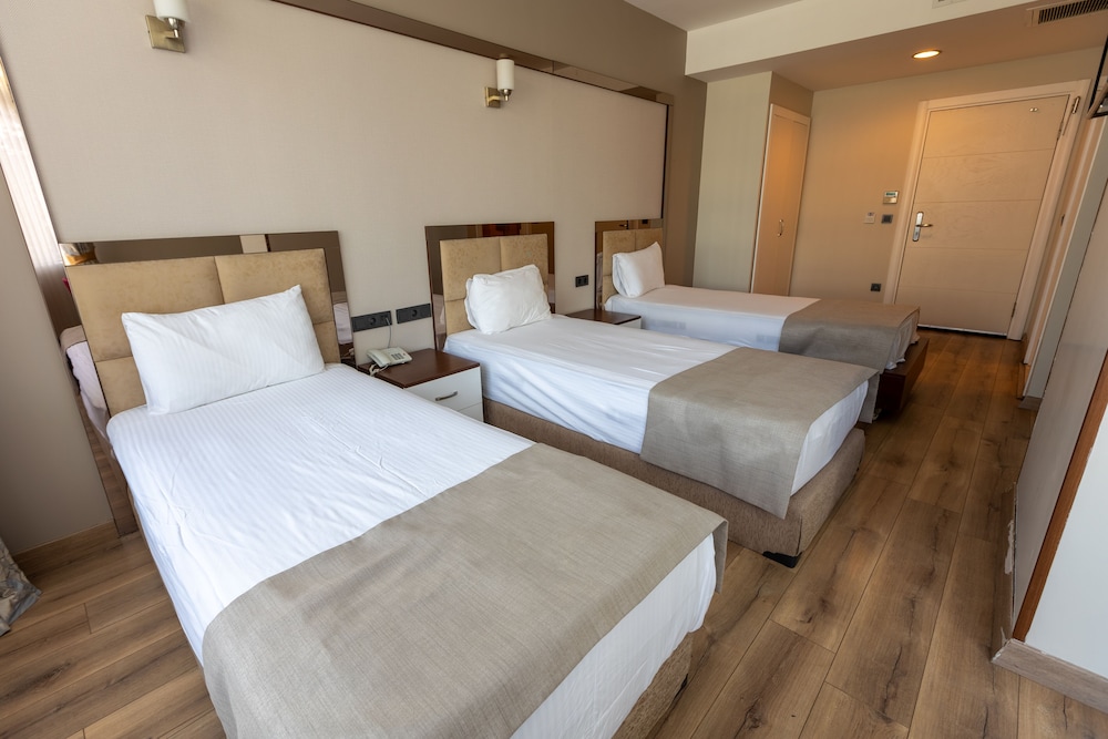 Triple Room photo 3