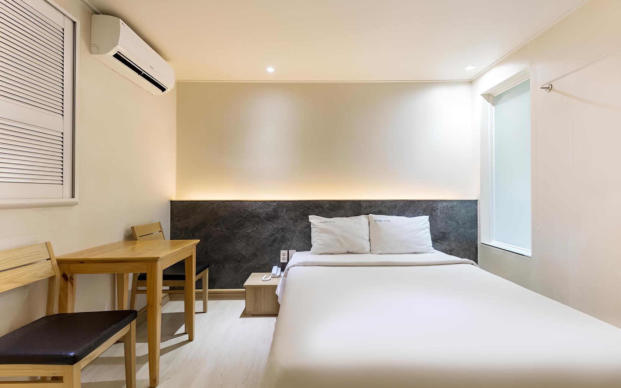 Room (Standard Room B (Bathtub OTT)) photo 2