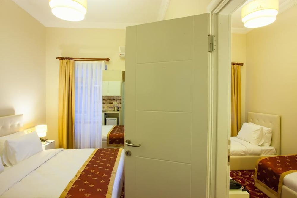 Deluxe Quadruple Room, 2 Bedrooms photo 1