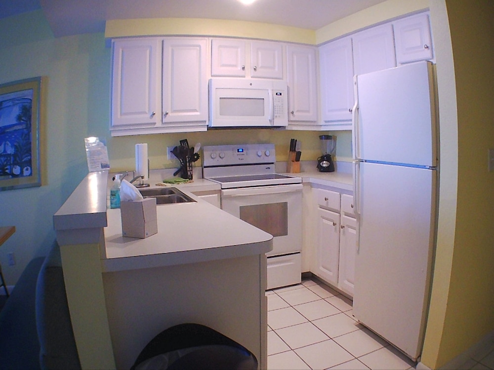 Condo, 1 Bedroom, Balcony, Oceanfront (1104ii)