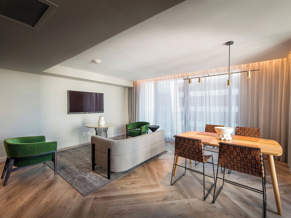 Two Bedroom Apartment - Photo 7
