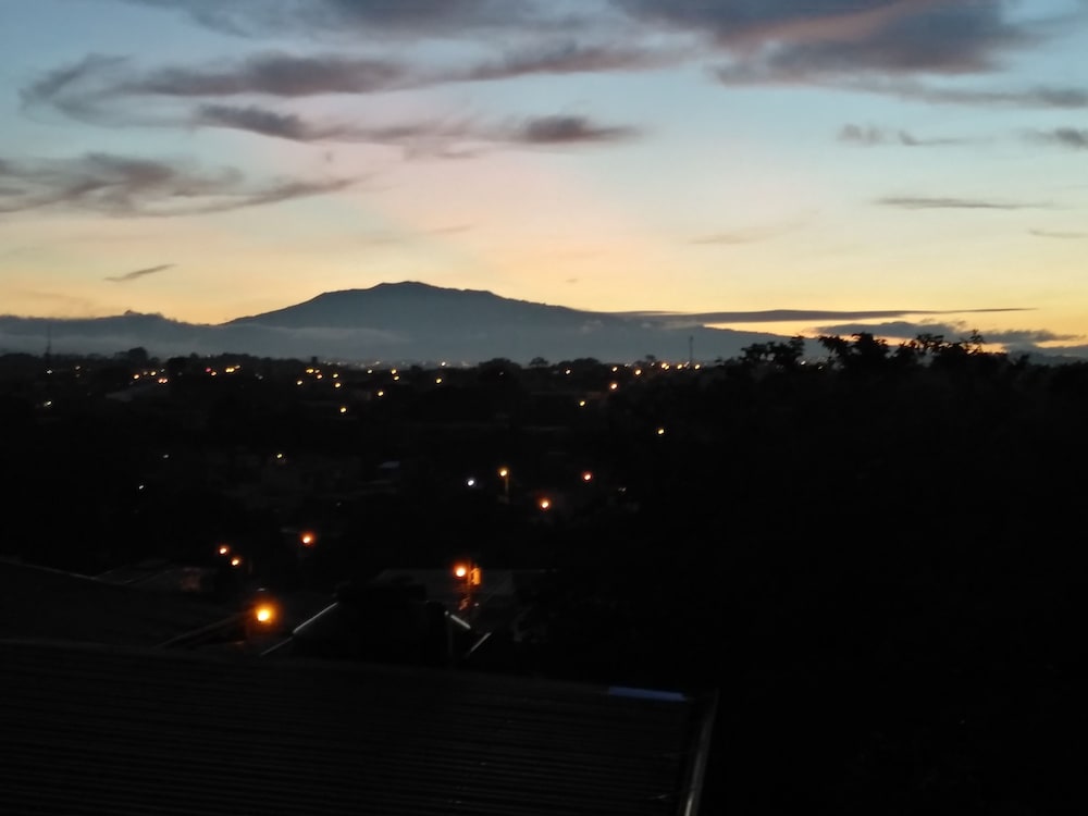 Standard Studio Suite, 2 Bedrooms, Connecting Rooms, Mountain View