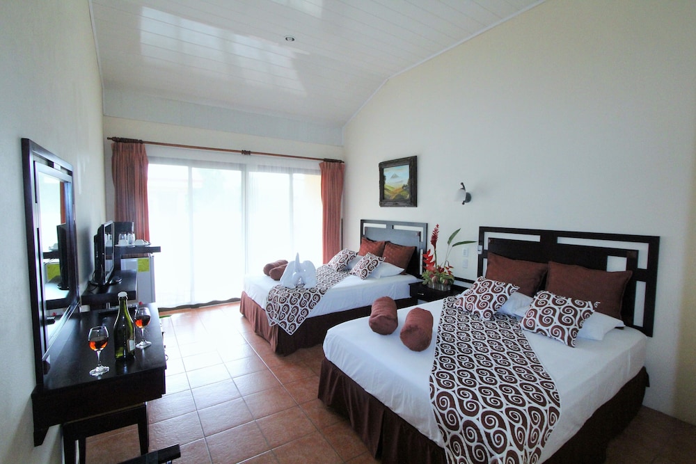 Premium Quadruple Room