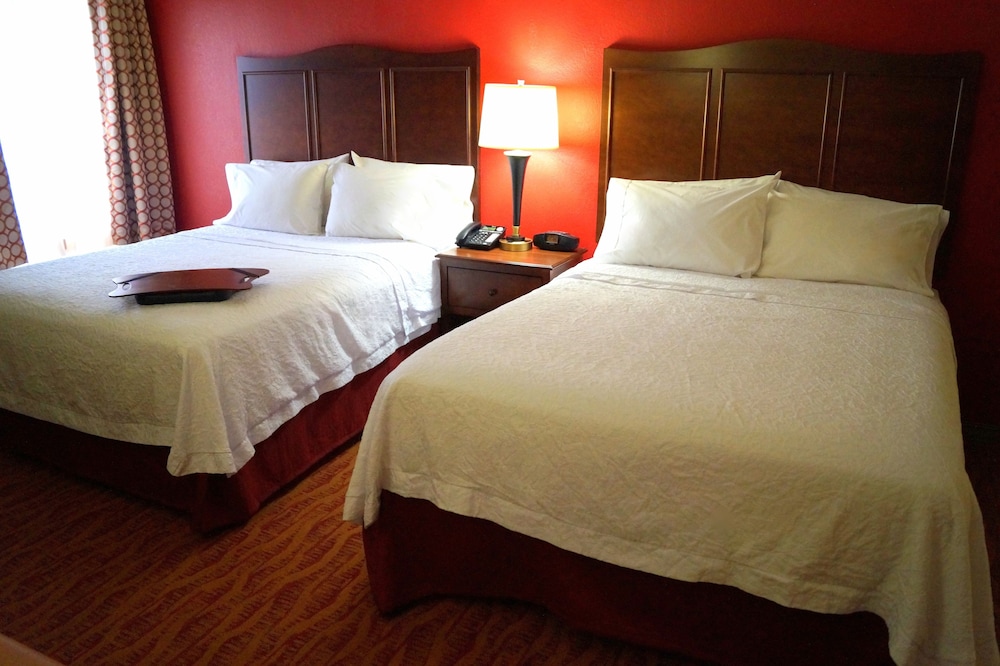 Room, 2 Queen Beds, Non Smoking photo 2