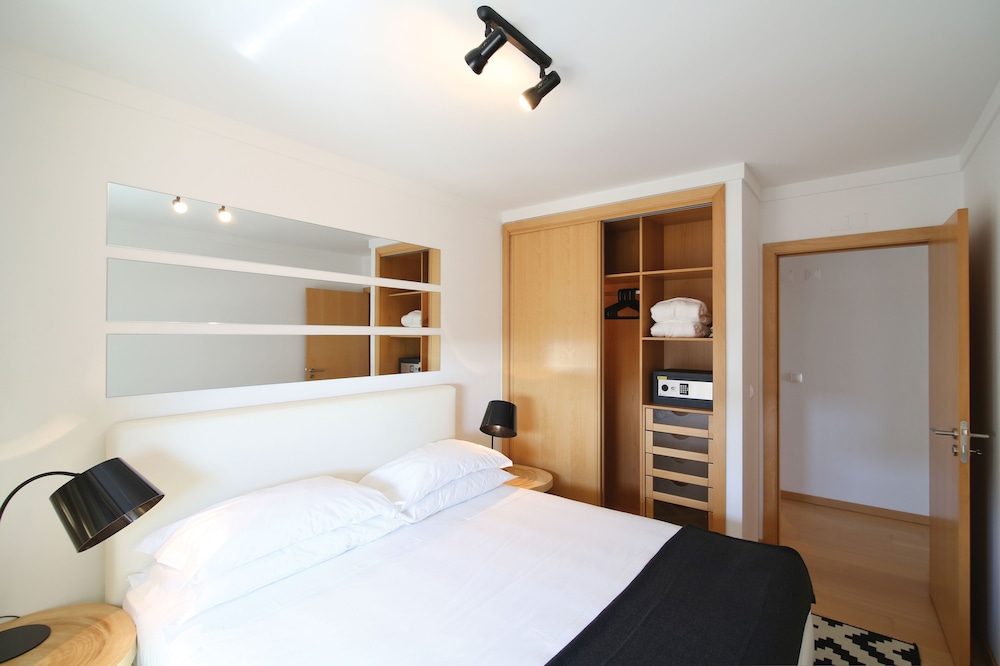 Panoramic Apartment, 3 Bedrooms, Kitchen, City View photo 3