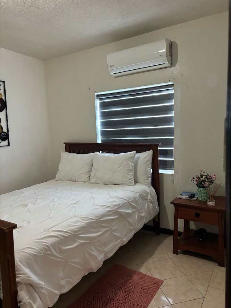 Apartment, 1 Queen Bed photo 1