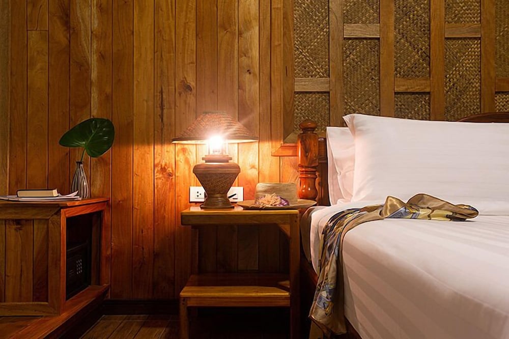 Superior Room (Free pick up and dop off at Mae Haad) - Photo 2