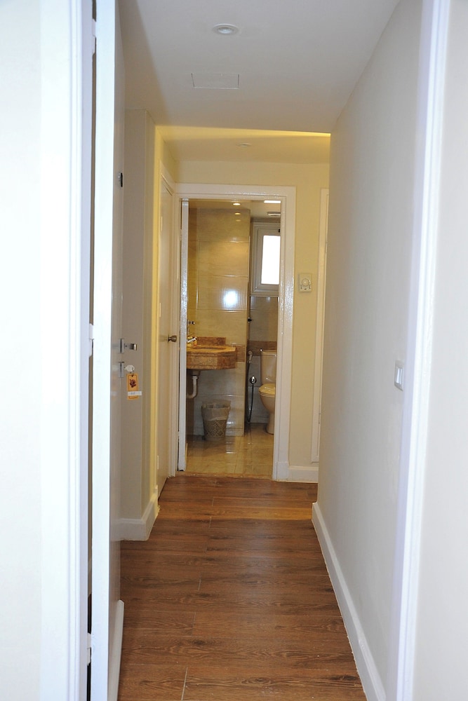 Standard Twin Room, 2 Twin Beds, City View