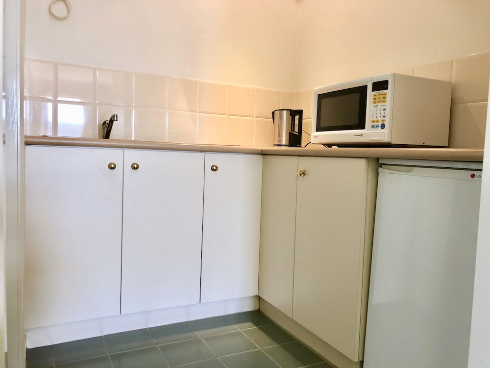 Deluxe Triple Room, Multiple Beds photo 2