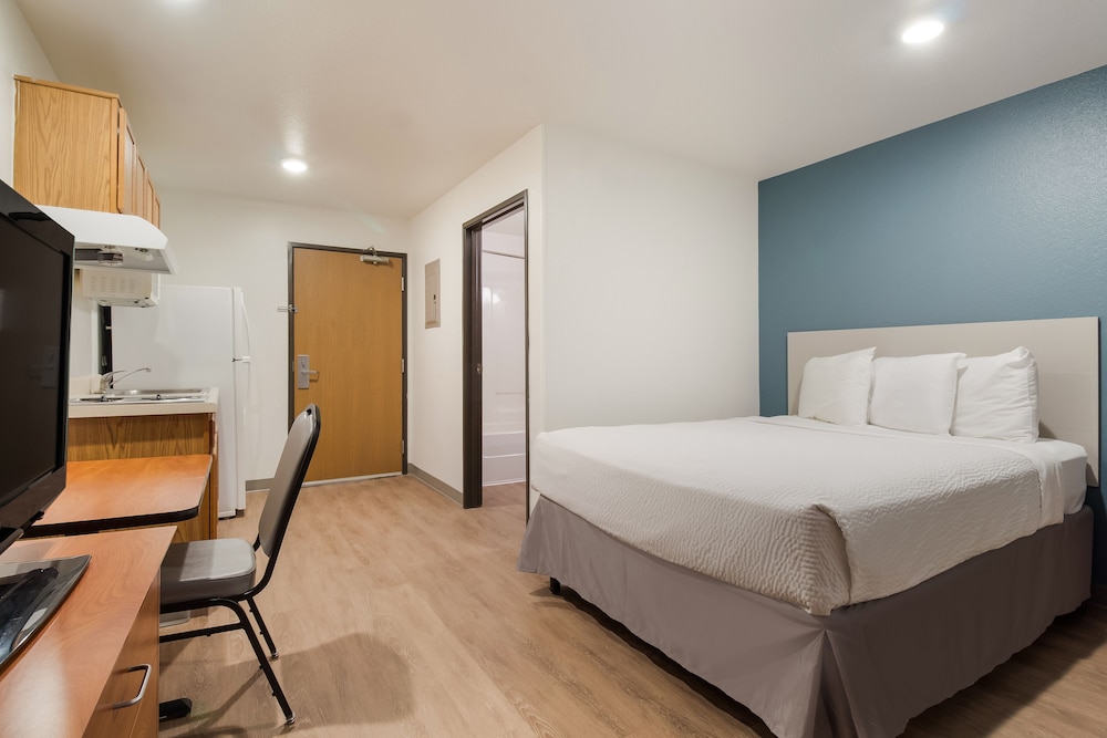 Suite, 1 Queen Bed, Accessible, Non Smoking