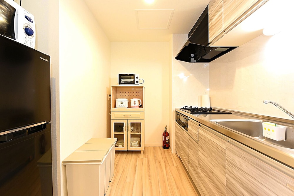 Family Room - Photo 14