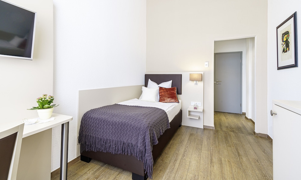 Business Single Room