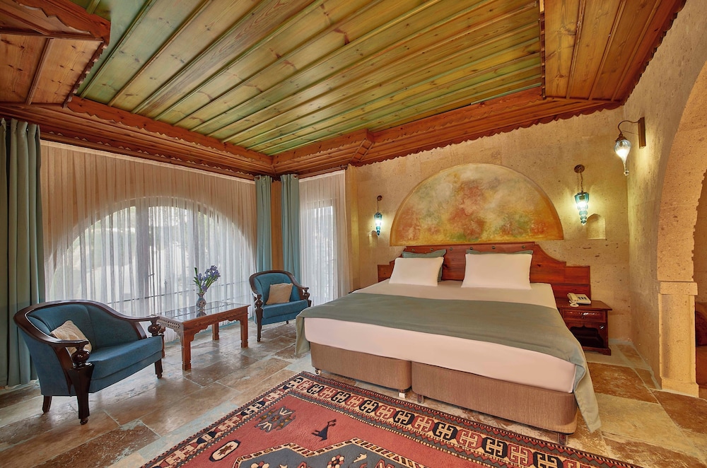 Elite Suite, Valley View