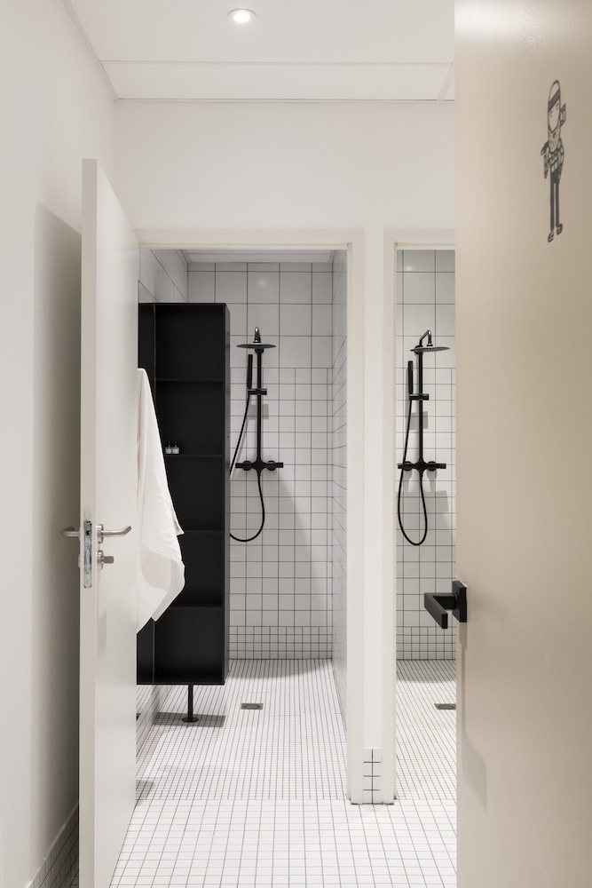 Private Dormitory - 6 Persons photo 2