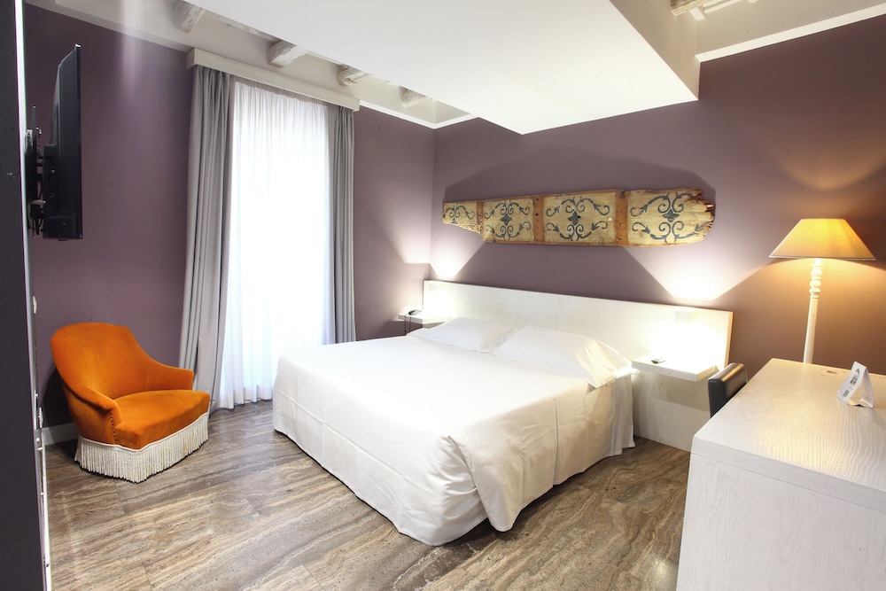 Classic Room - Photo 2