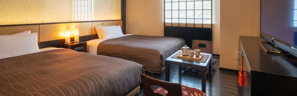 Miyagi Twin Room Date Modern, Non Smoking