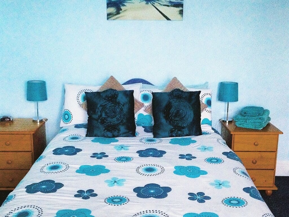 Double Room, Shared Bathroom (1st Floor) photo 1
