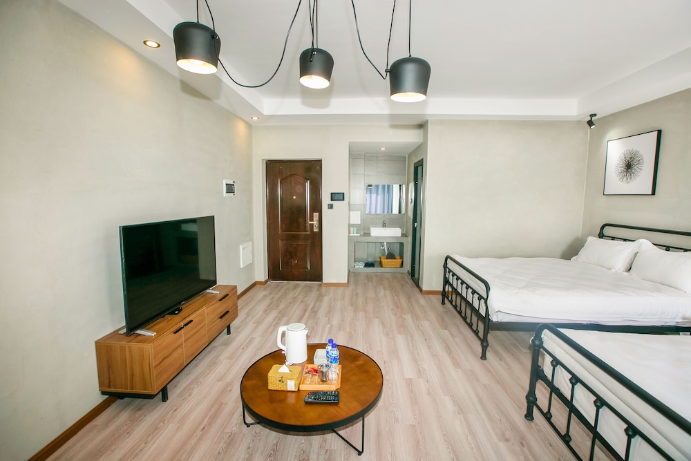 Twin Room, Mountain View photo 1