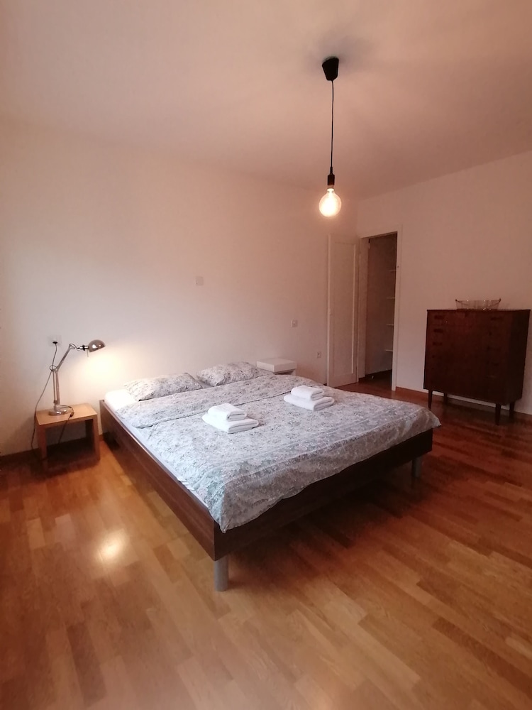 House (incl. cleaning fee 70 CHF) photo 1