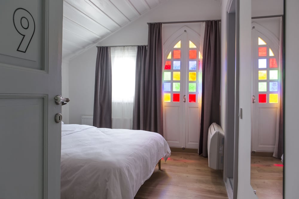 Deluxe Room, Partial Sea View photo 2